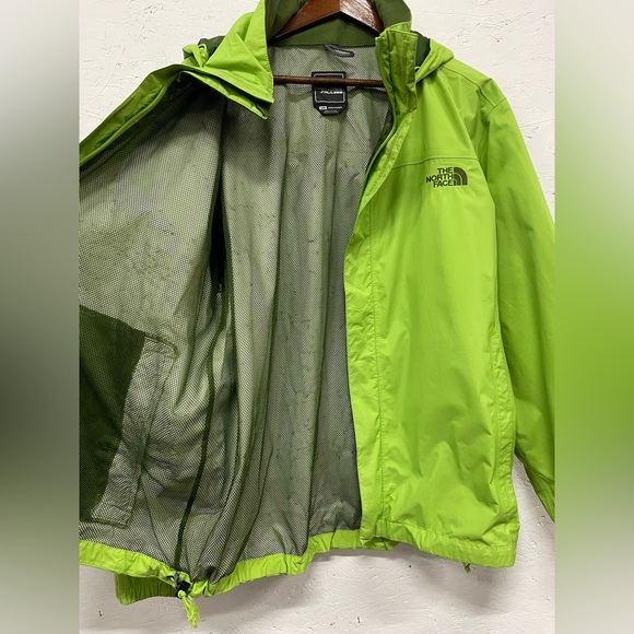 The North Face Resolve HyVent Full Zip Rain Jacket, Size L, Lime Green - Picture 15 of 16
